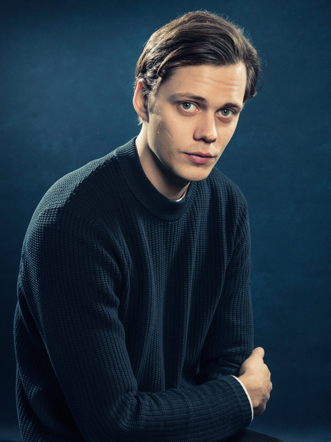 Bill Skarsgård who is his father