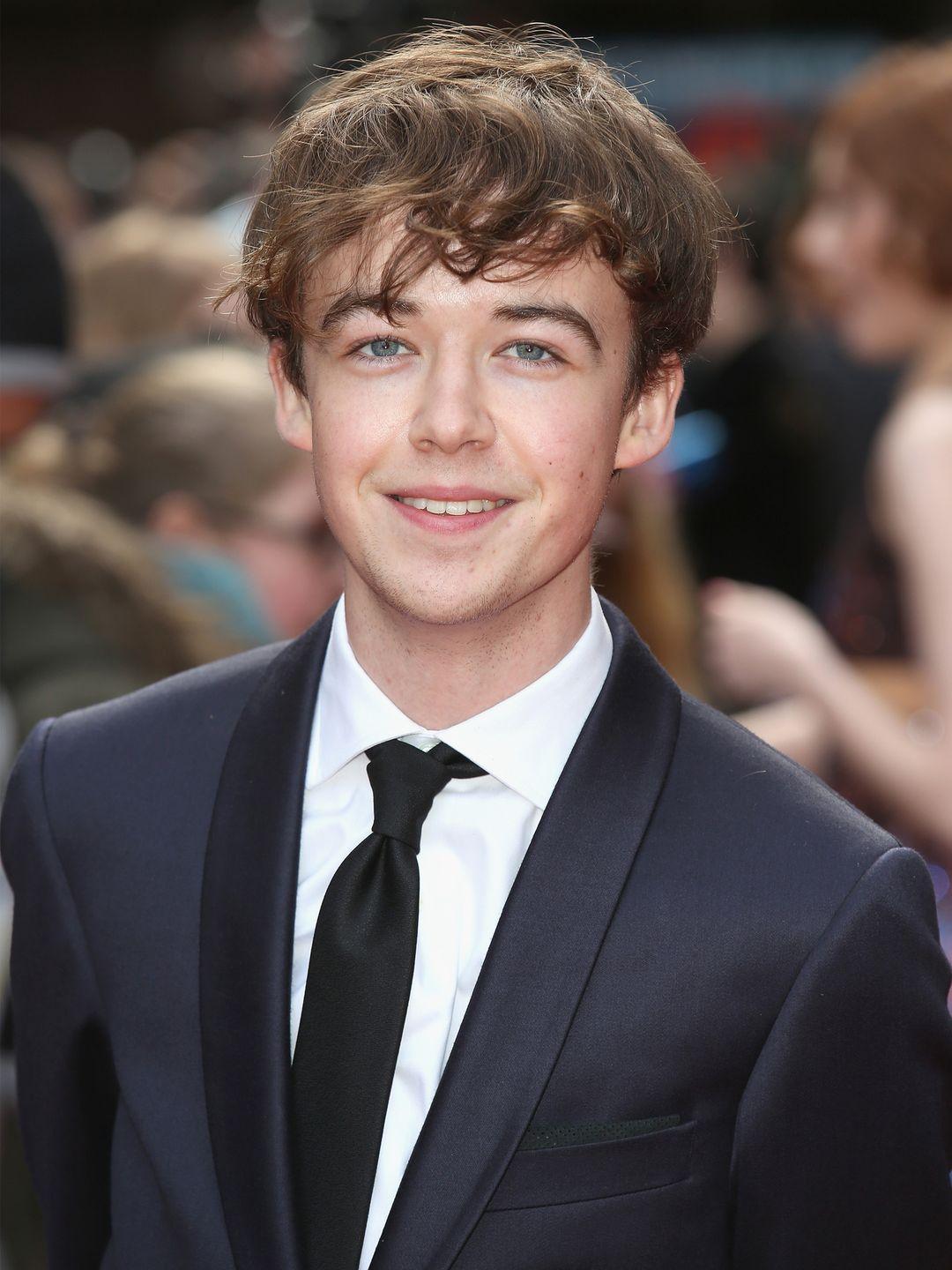 Alex Lawther appearance