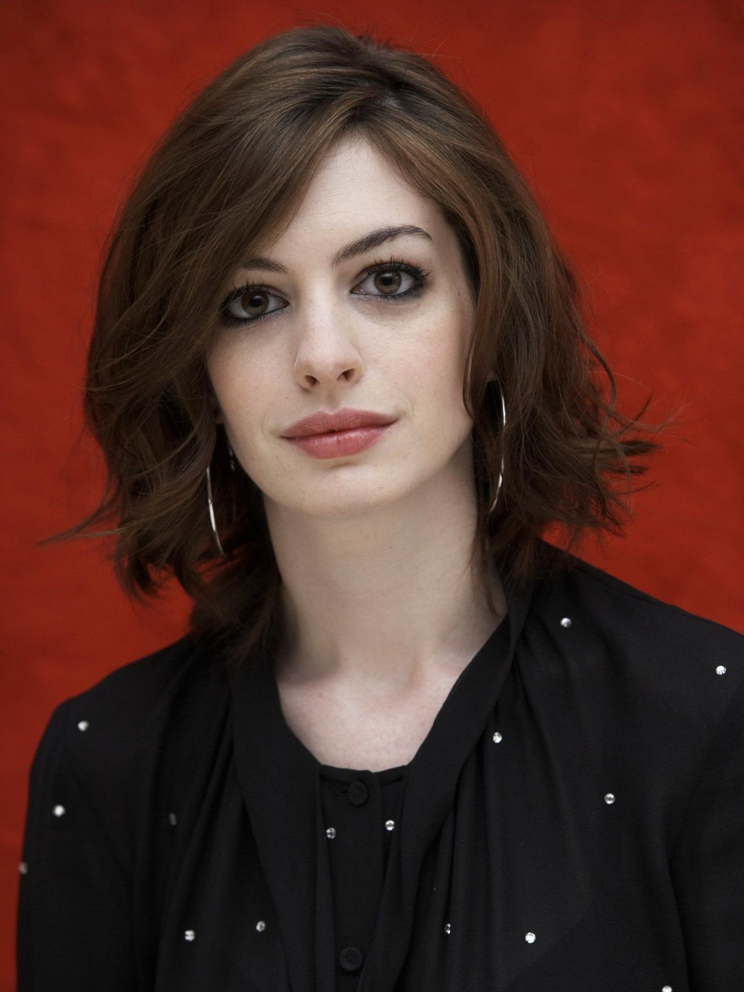 Anne Hathaway young pics
