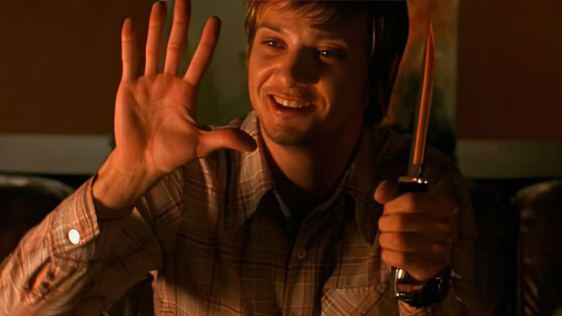 «Dahmer»: Jeremy Renner playing a serial killer