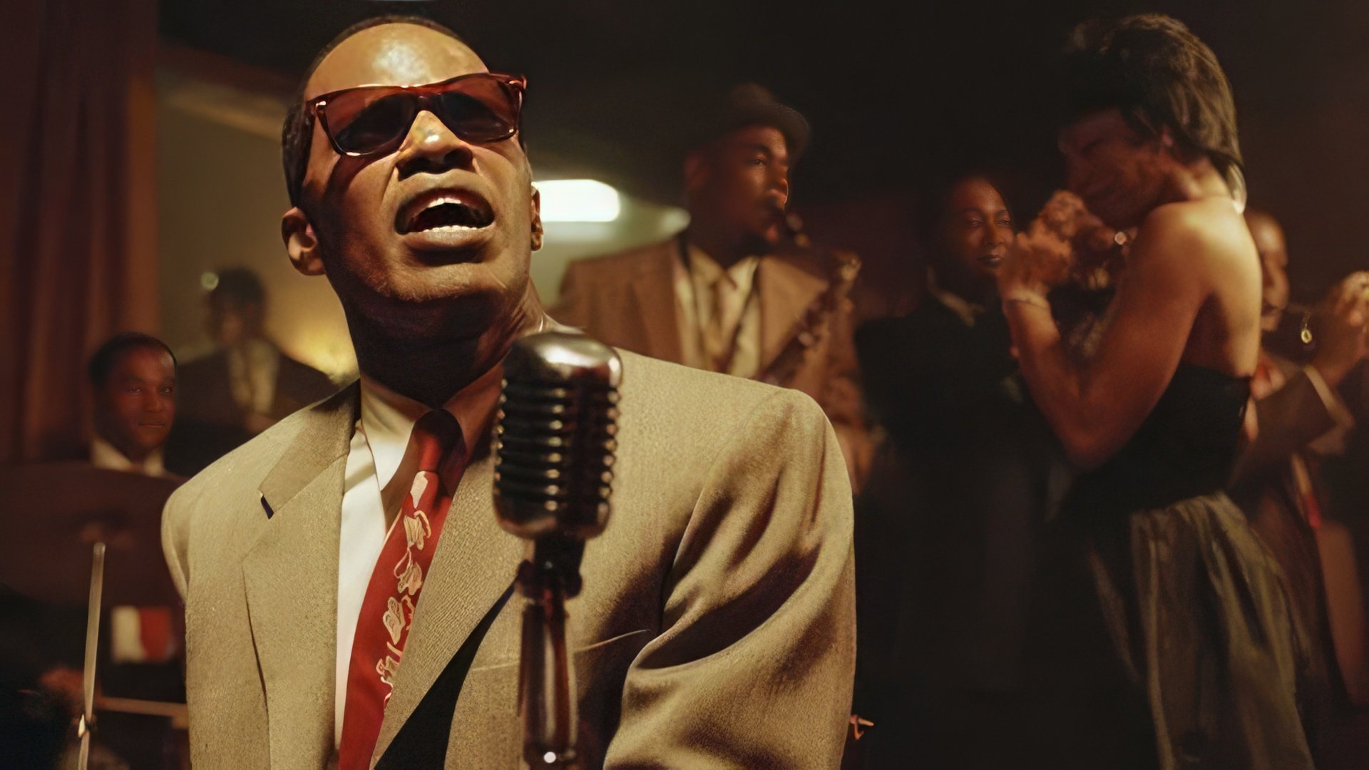 Jamie Foxx received an Academy Award for his portrayal of Ray Charles in Ray