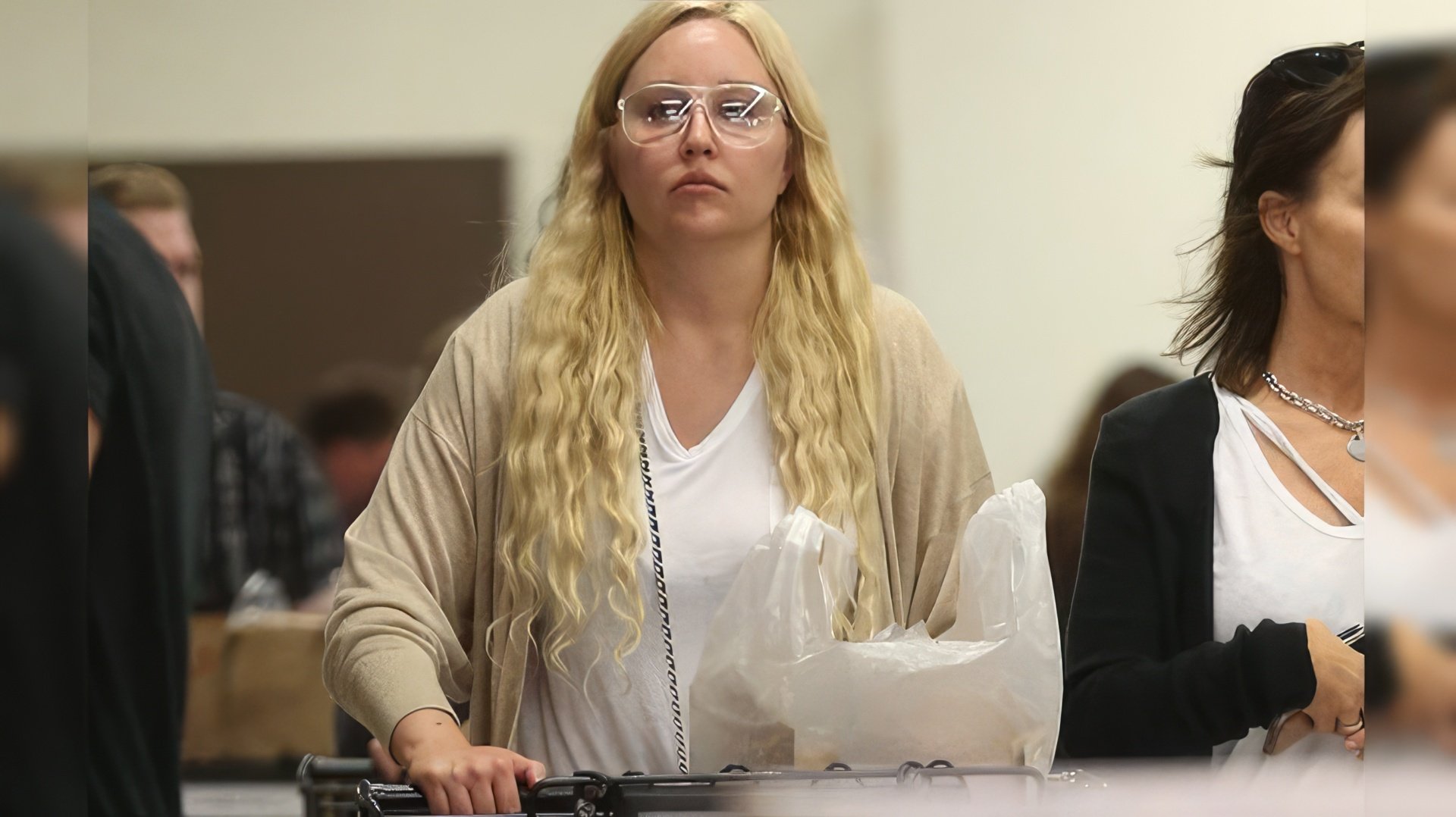 After treatment, Amanda Bynes gained weight