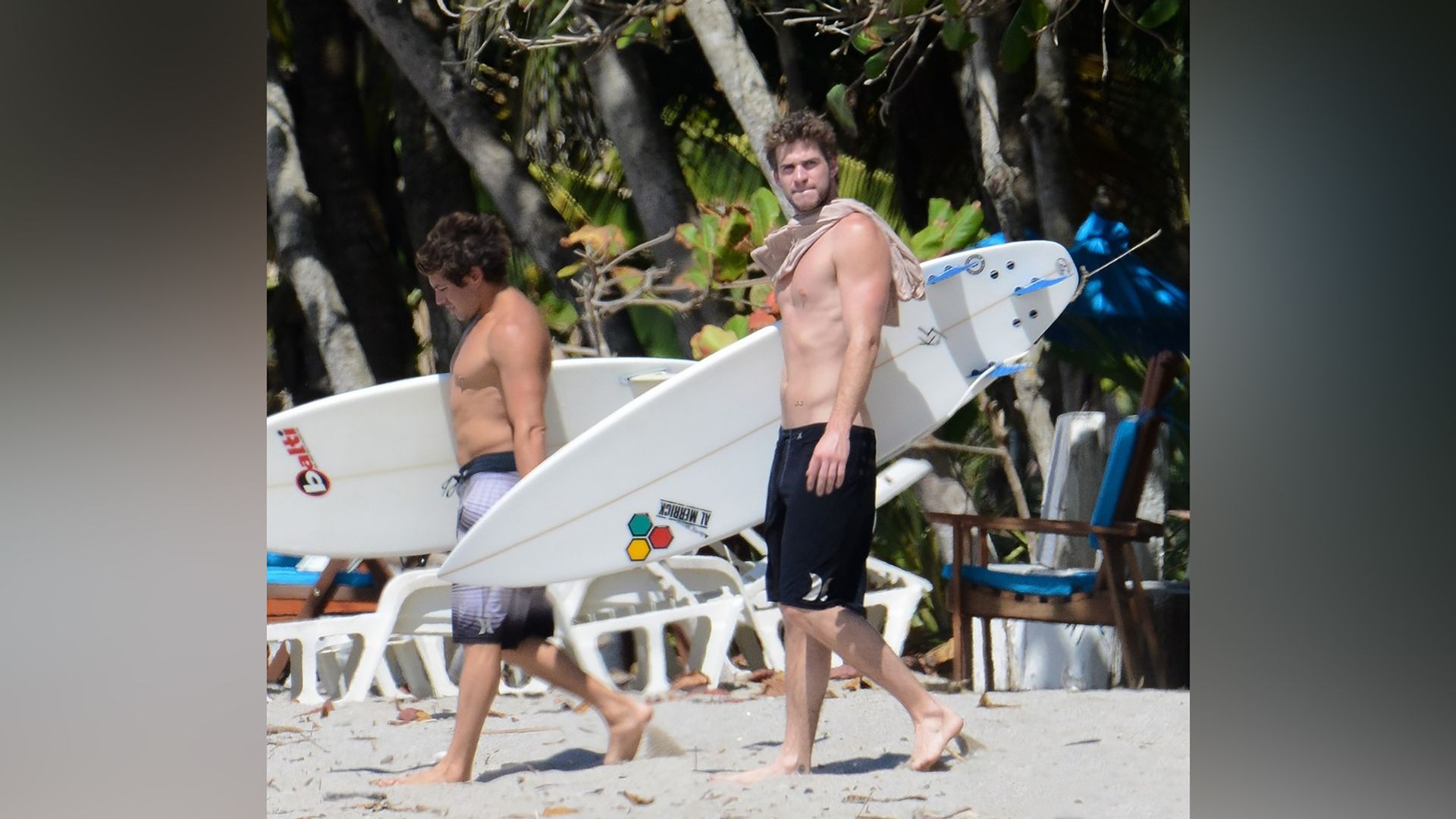 Liam Hemsworth - a great surfer