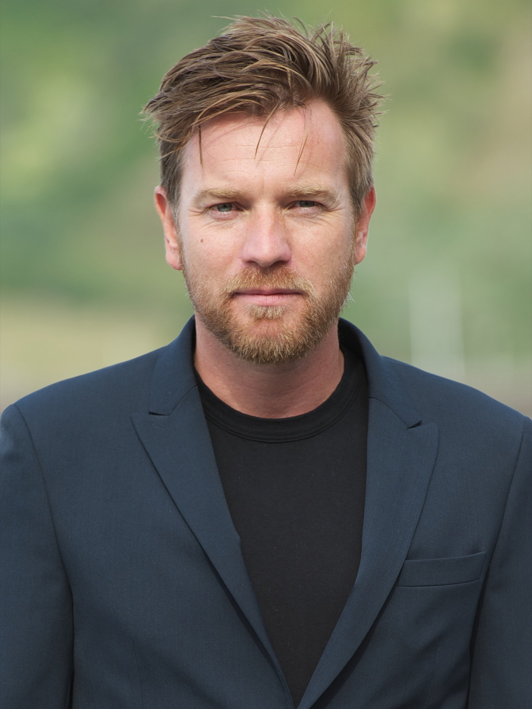 Ewan McGregor who is his father