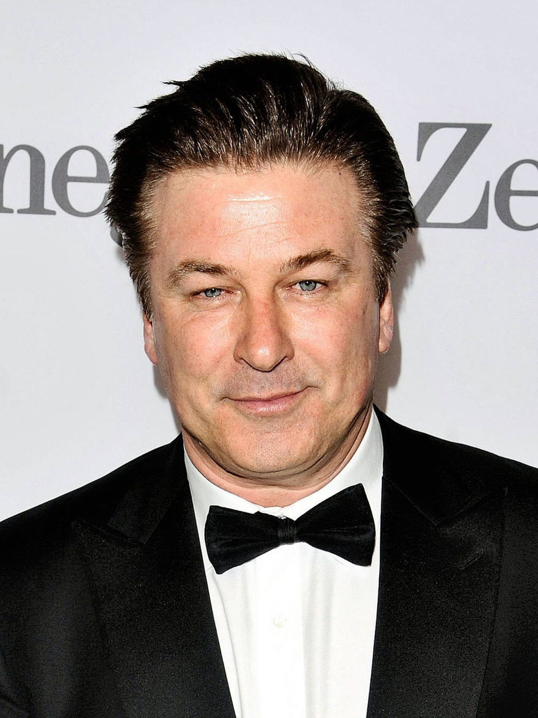 Alec Baldwin does he have a wife