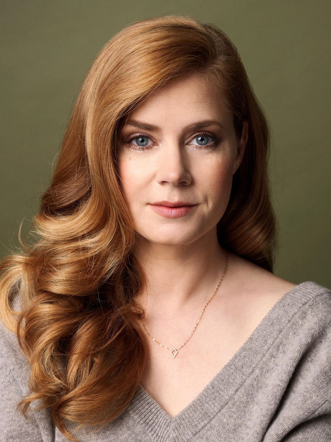 Amy Adams how old is she