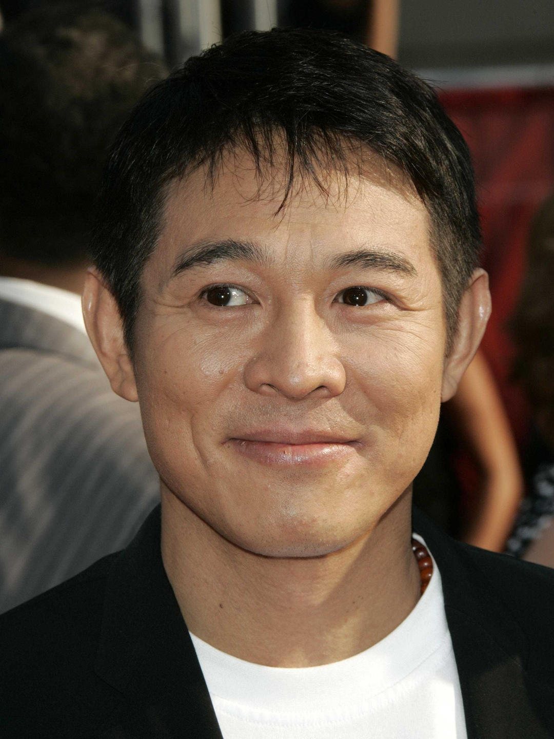 Jet Li who is his mother