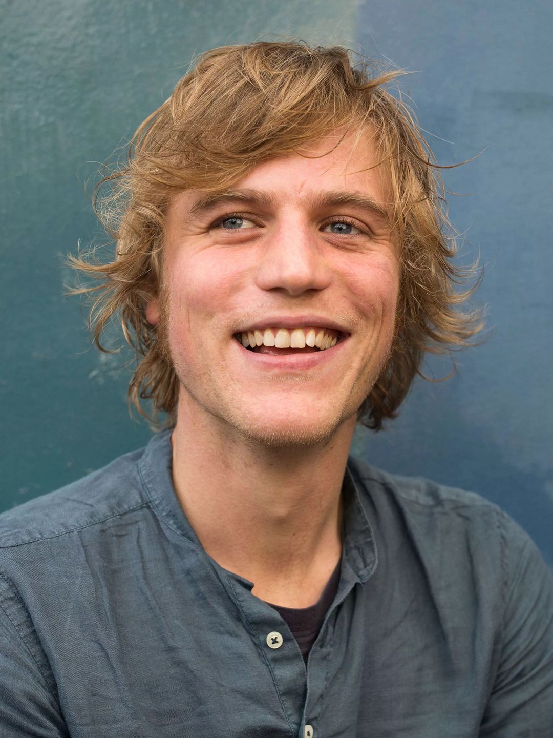 Johnny Flynn who is his father