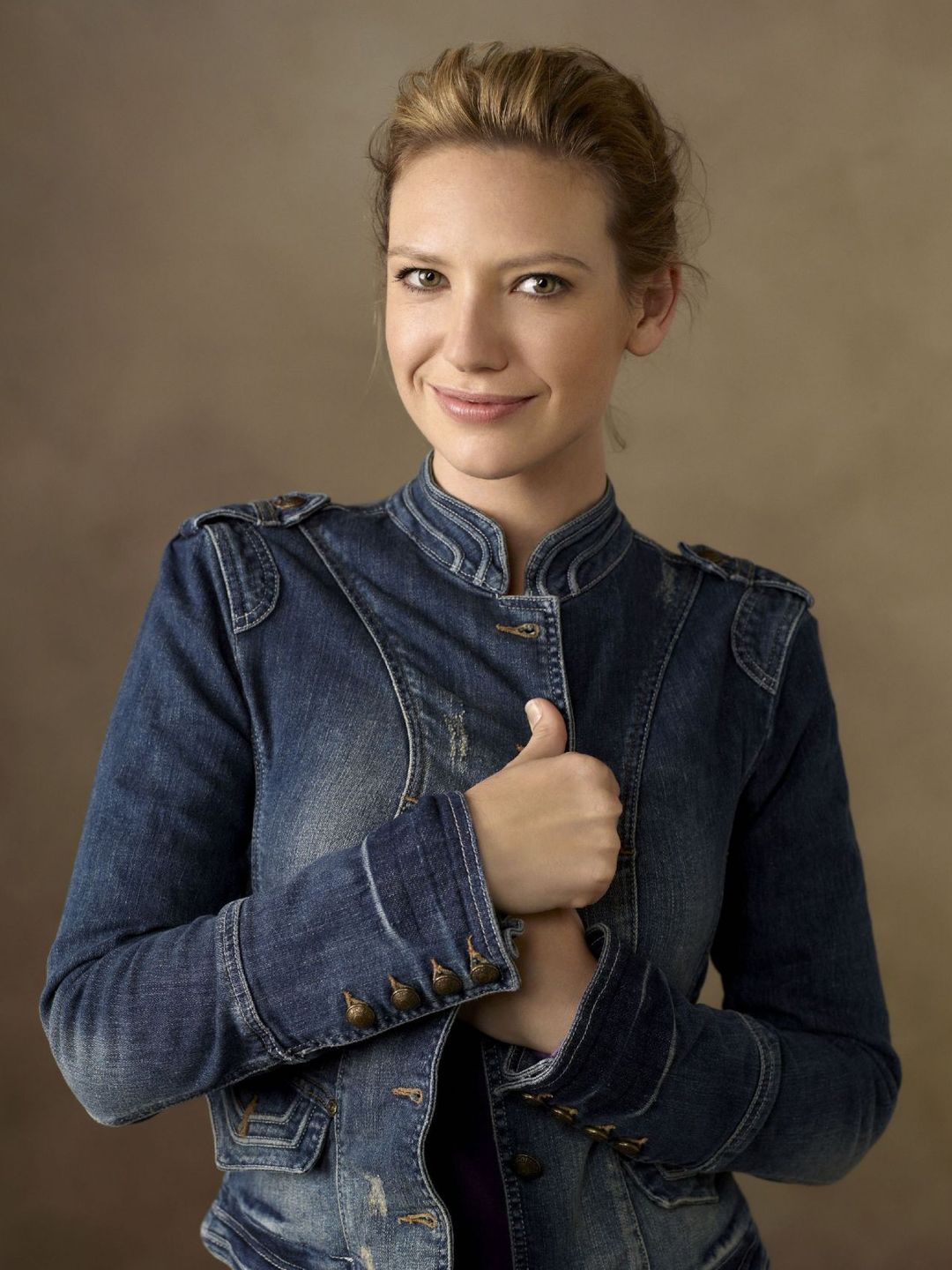 Anna Torv in her youth
