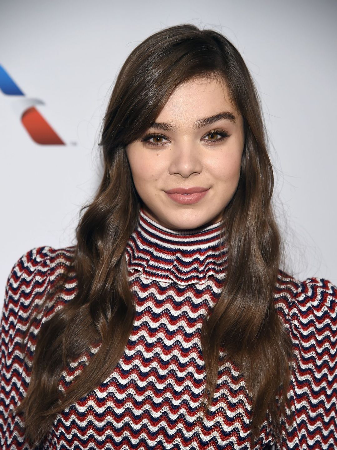 Hailee Steinfeld does she have kids
