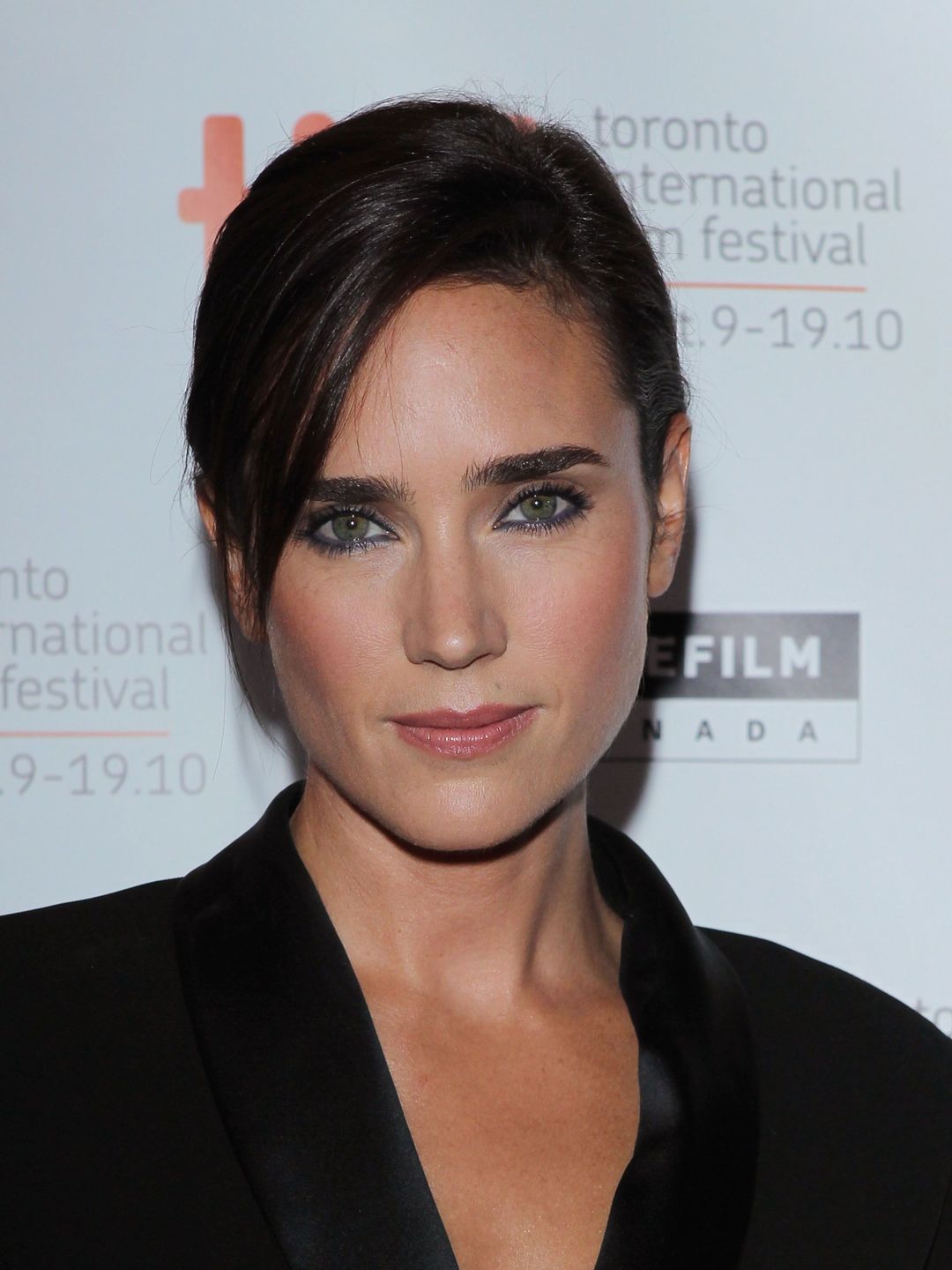 Jennifer Connelly unphotoshopped pictures