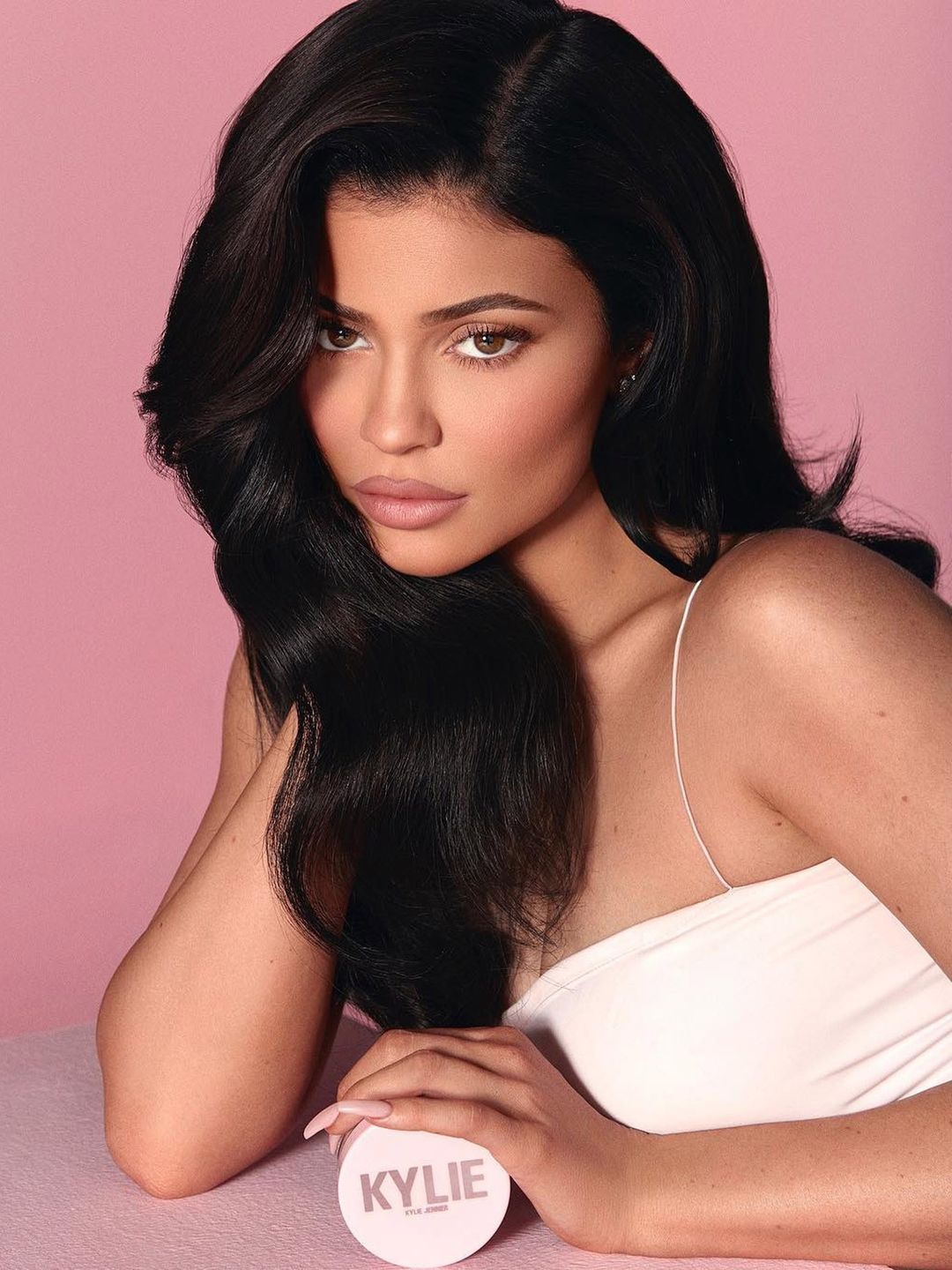 Kylie Jenner height and weight