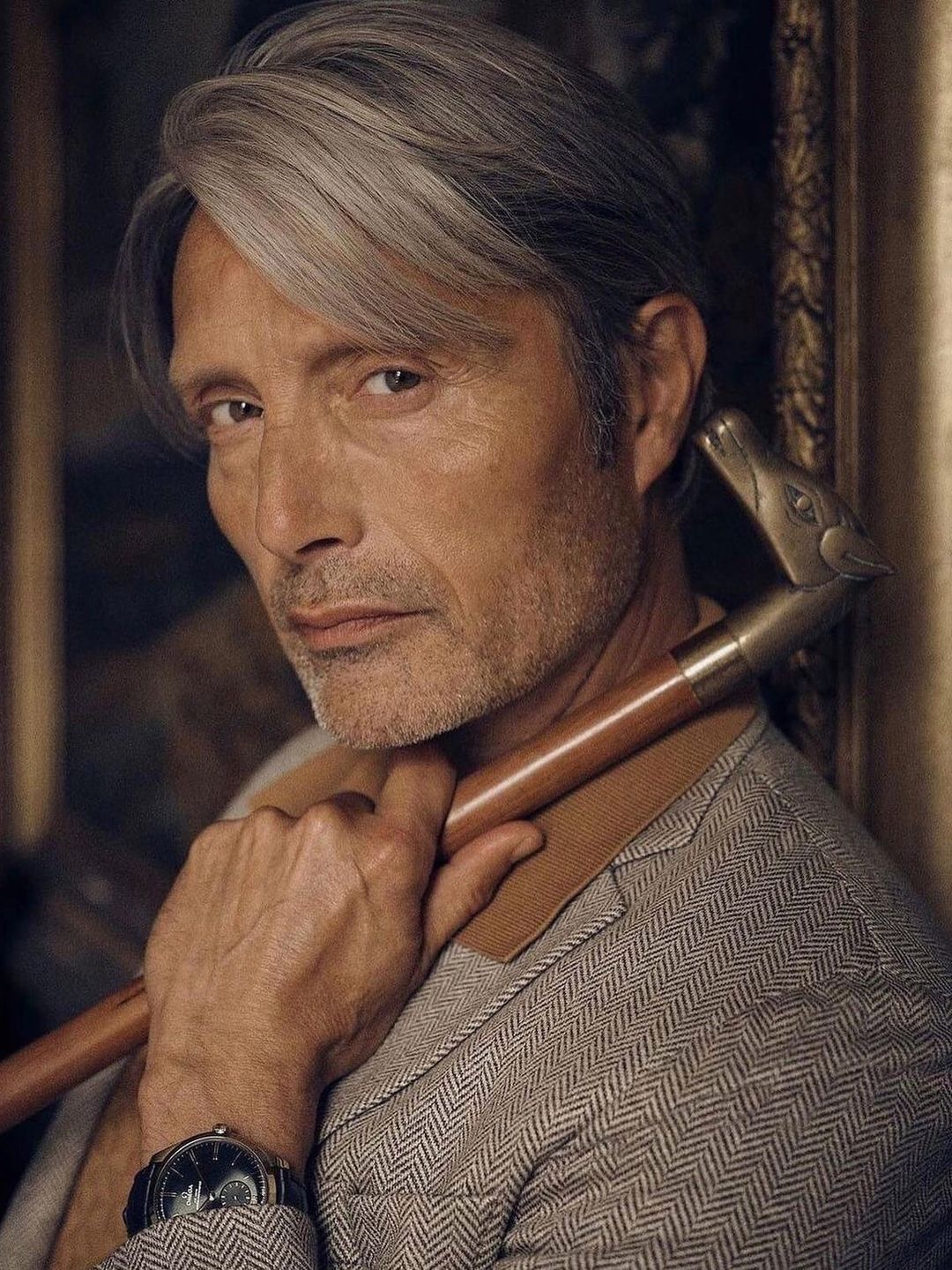 Mads Mikkelsen height and weight