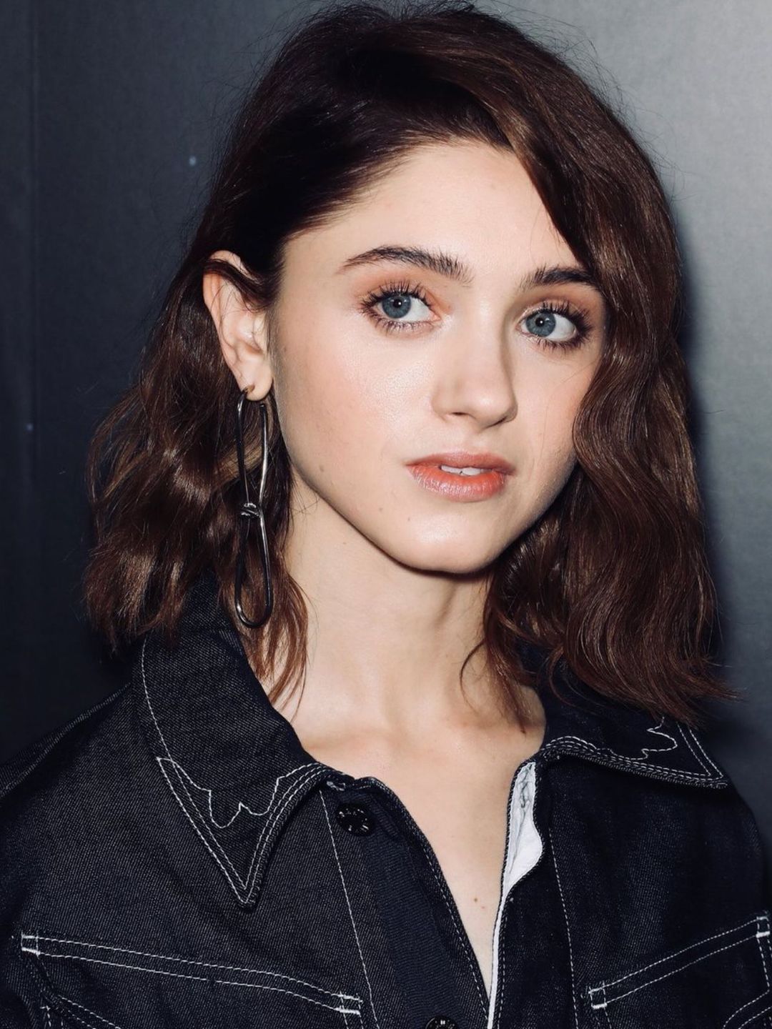 Natalia Dyer height and weight