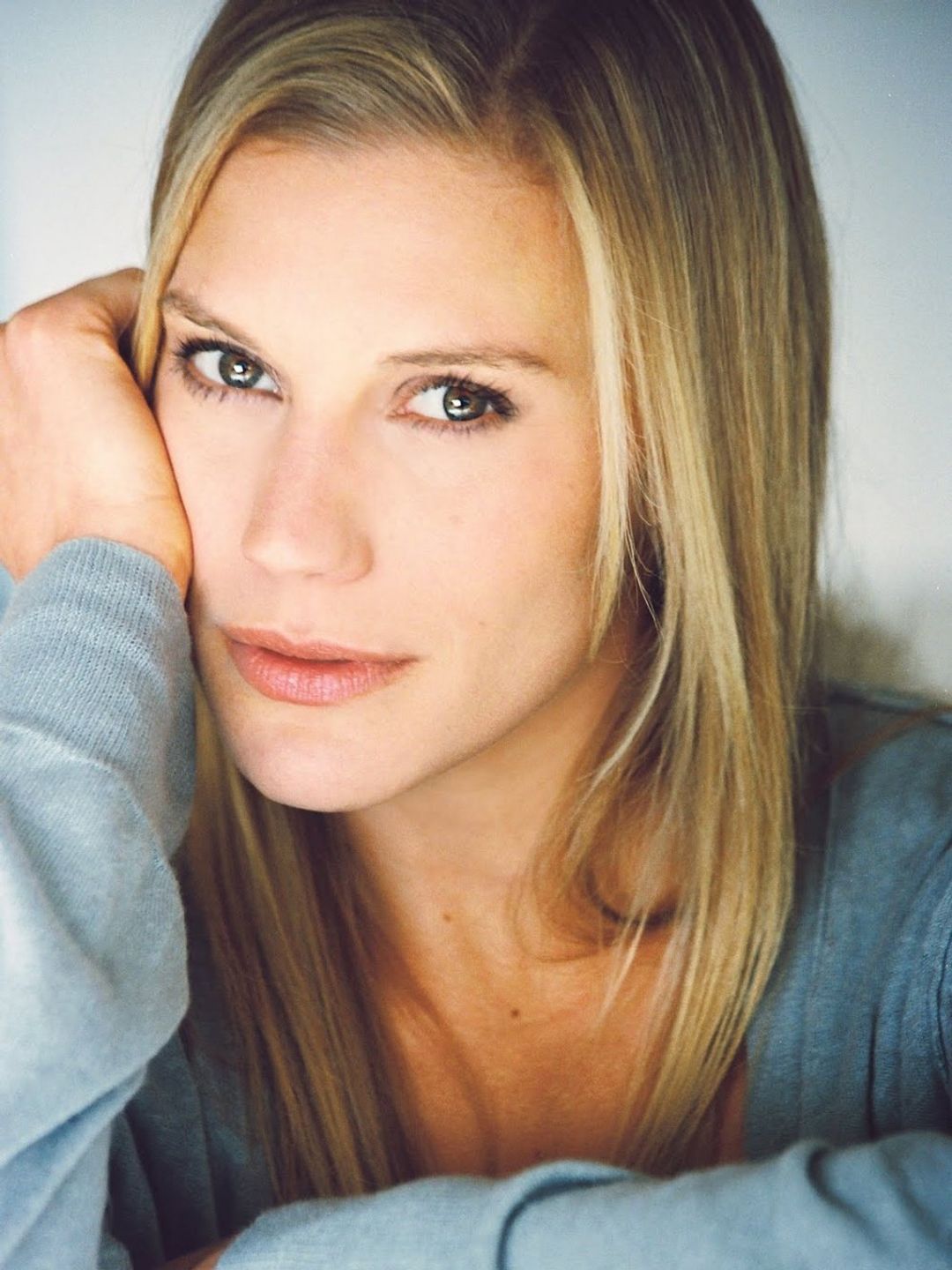 Katee Sackhoff who is her father