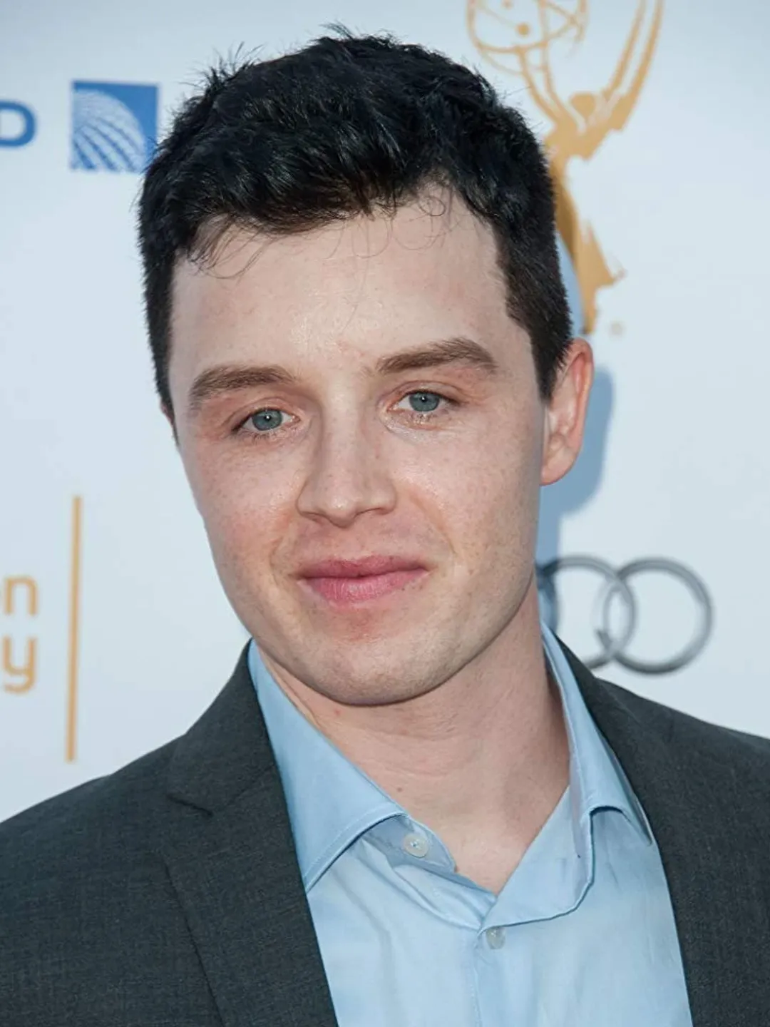 Noel Fisher early life