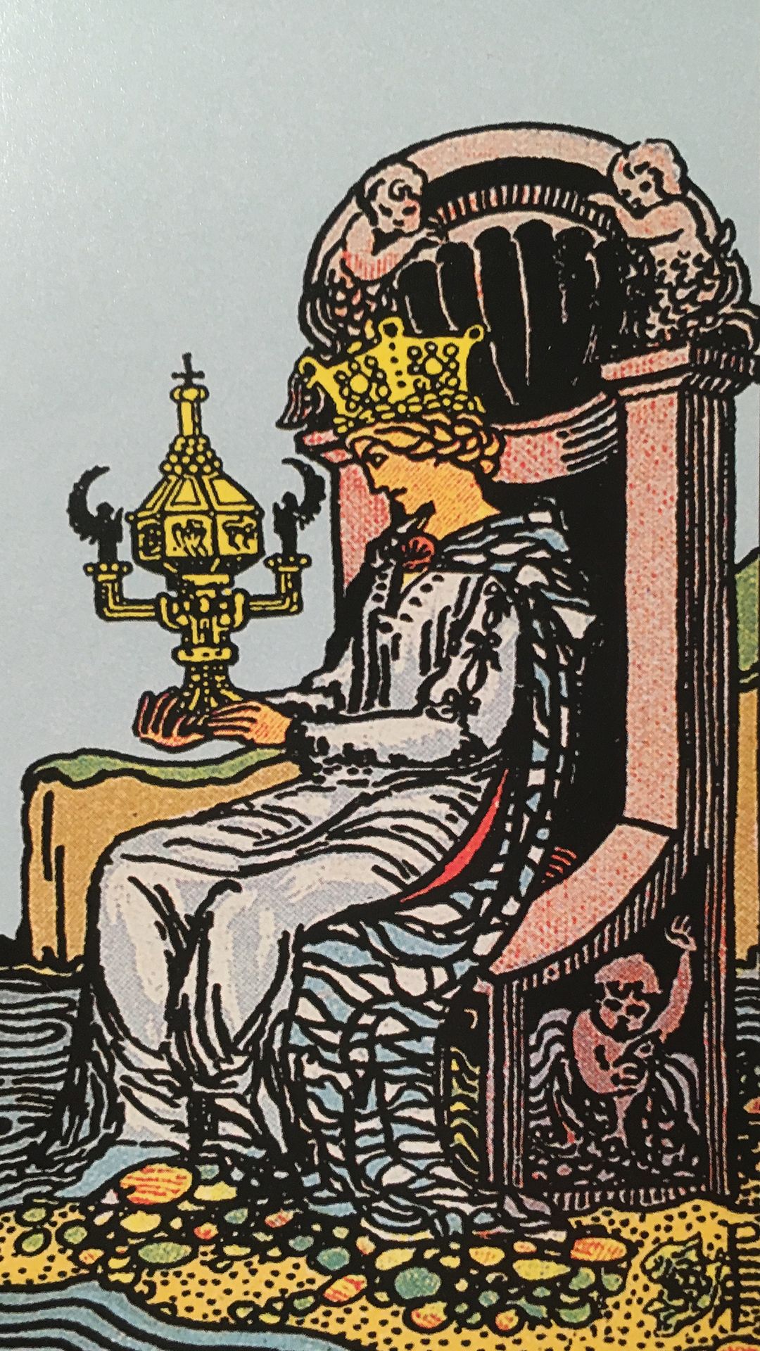 Meaning of the Tarot Card Queen of Cups