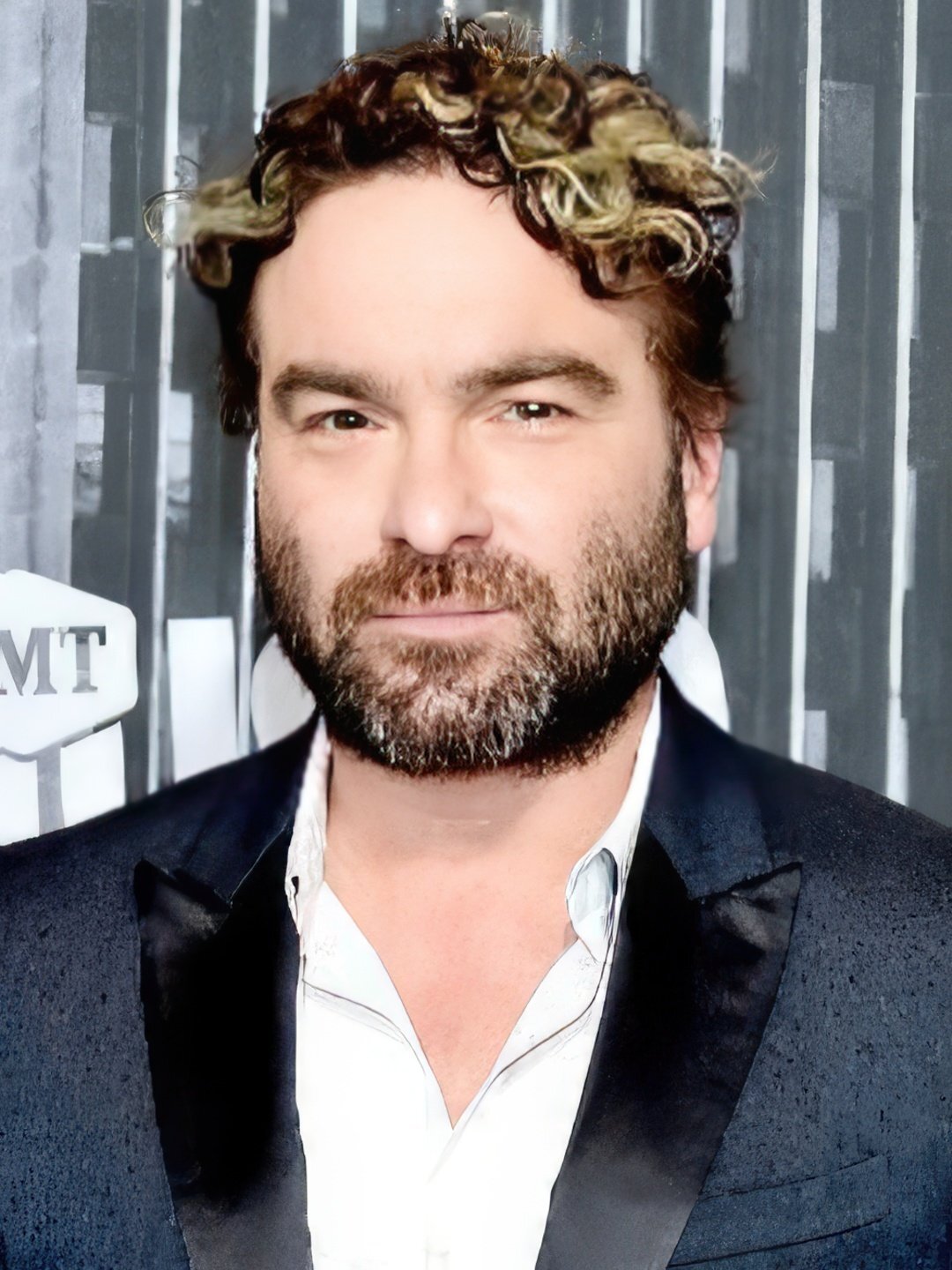 Johnny Galecki in real life
