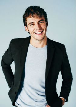 Sam Claflin height and weight
