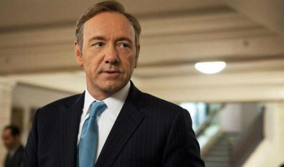 A 58-years old Kevin Spacey admitted being gay