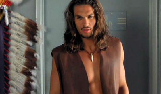 Momoa’s appearance in the movie Johnson Family Vacation
