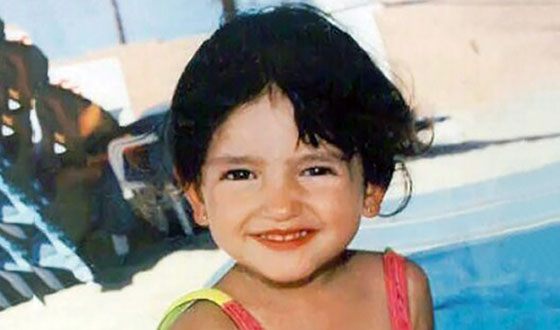 Little Eiza González