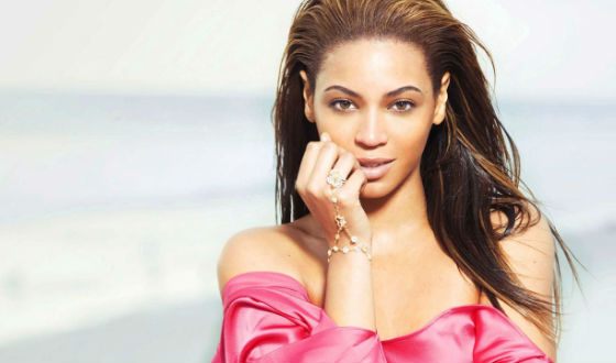 Beyoncé – singer, actress, mother