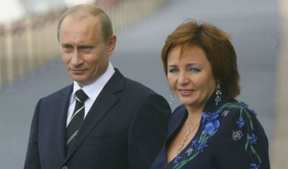 Ludmila Putin does not like being on camera