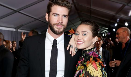 Miley Cyrus and Liam Hemsworth together again (2017)