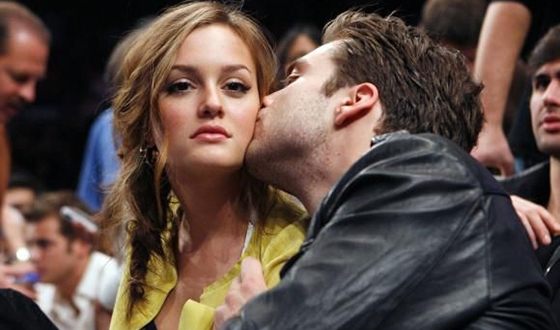 Sebastian Stan with Leighton Meester Sebastian Stan with Leighton Meester