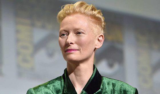 In the photo: Tilda Swinton