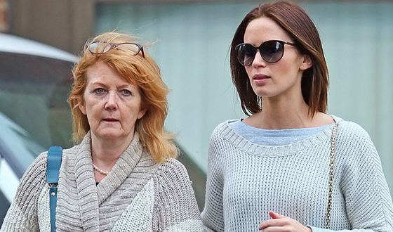 Emily Blunt with her mother
