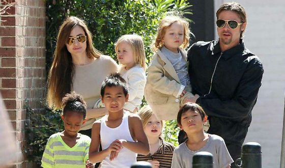 Jolie and Pitt are suing for sole custody of children