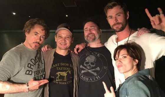 Avengers cast along with tattoo master