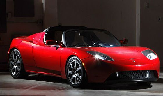 The same Tesla Roadster is roving about space now