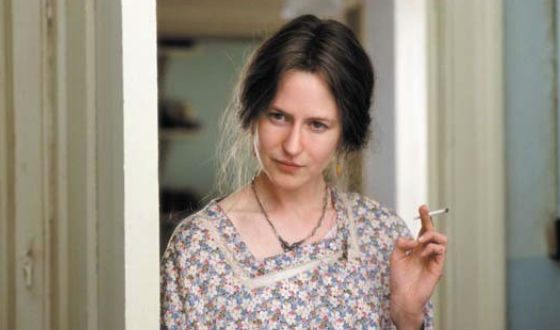 Kidman had to dye her hair black for “The Hours”
