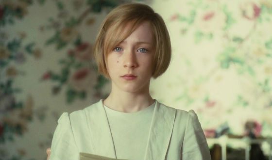  Saoirse Ronan has received an Academy Award nomination for her portrayal of Briony Tallis in Atonement