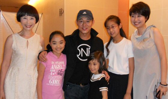 Jet Li and his family