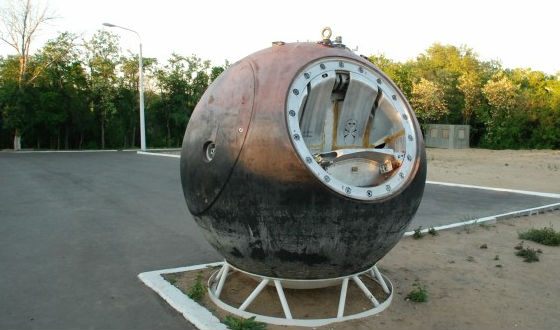 Gagarin's space simutalor was stolen in Moscow