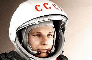 “Saluting the future generations!”: Gagarin’s space simulator stolen in Moscow.
