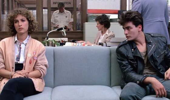 Charlie Sheen with Jennifer Grey in «Ferris Bueller's Day Off»