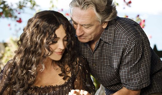 Robert De Niro and Monica Bellucci in the movie «The Ages of Love»