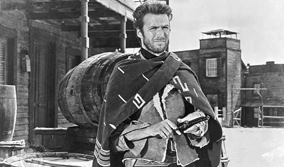 Clint Eastwood in the image of Joe in the «A Fistful of Dollars»