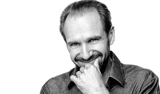 In the photo: Ralph Fiennes