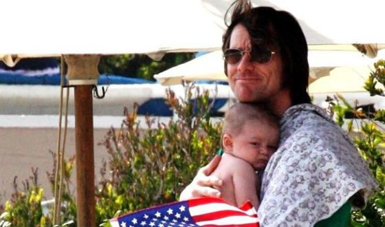 Happy grandfather Jim Carrey