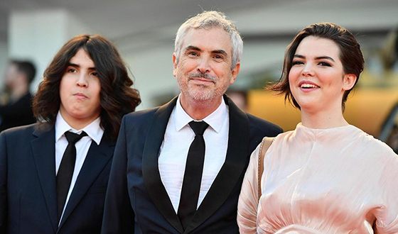 Alfonso Cuarón with his son Olmo and daughter Tess