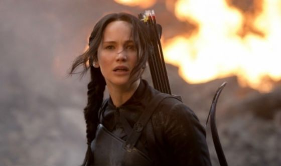 Jennifer Lawrence in the image of Mocking Jay