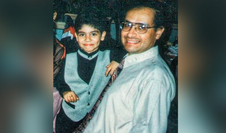 Mena Massoud with his father in childhood