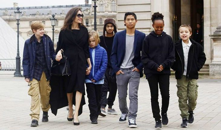 Angelina Jolie with children