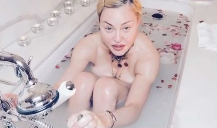 Madonna in a bathtub